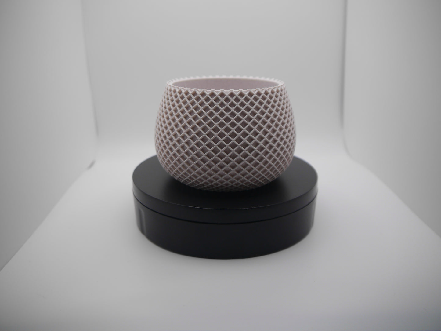 Set of 4 modern indoor plant pots