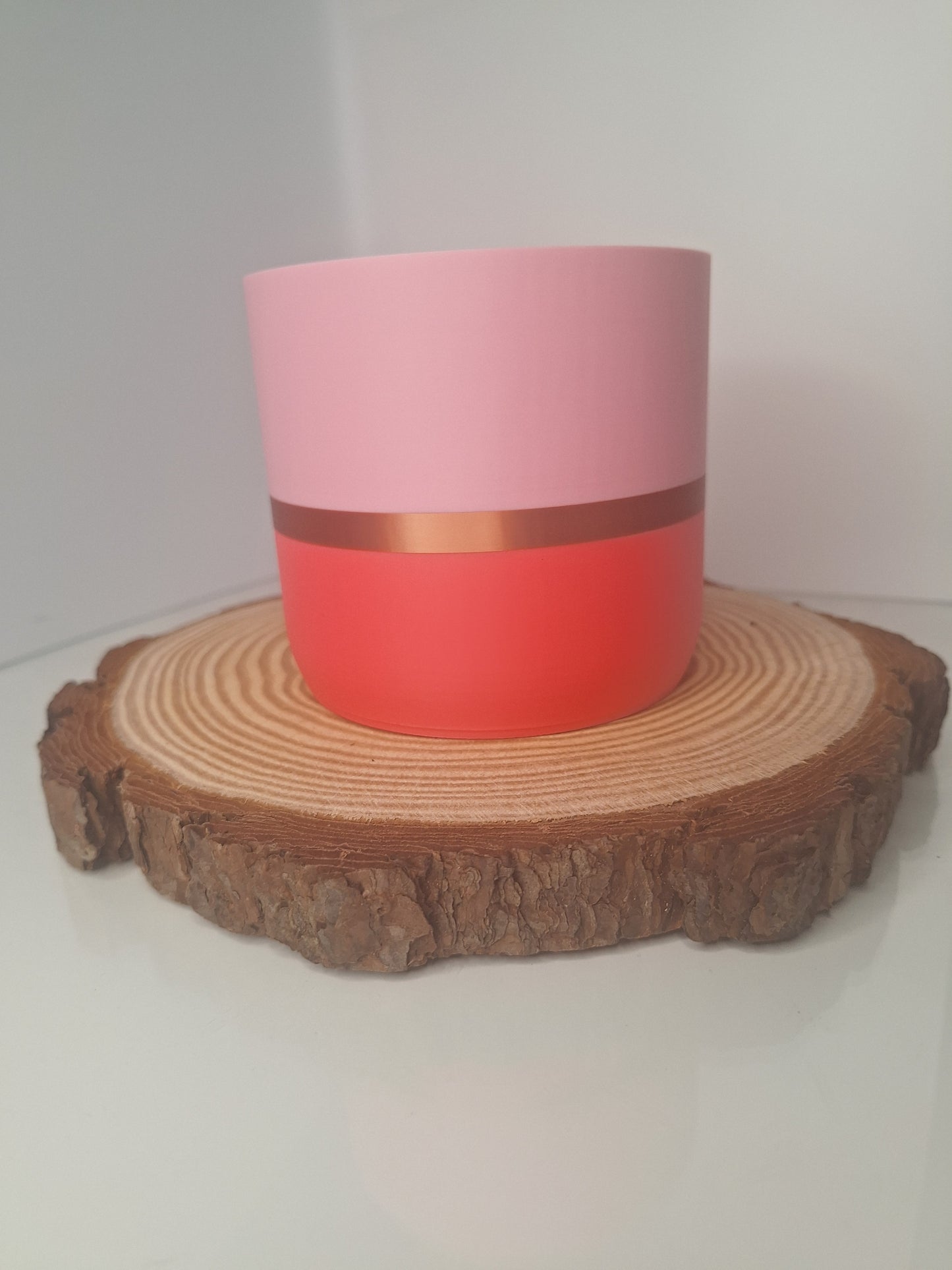 Tuscany pink plant pot