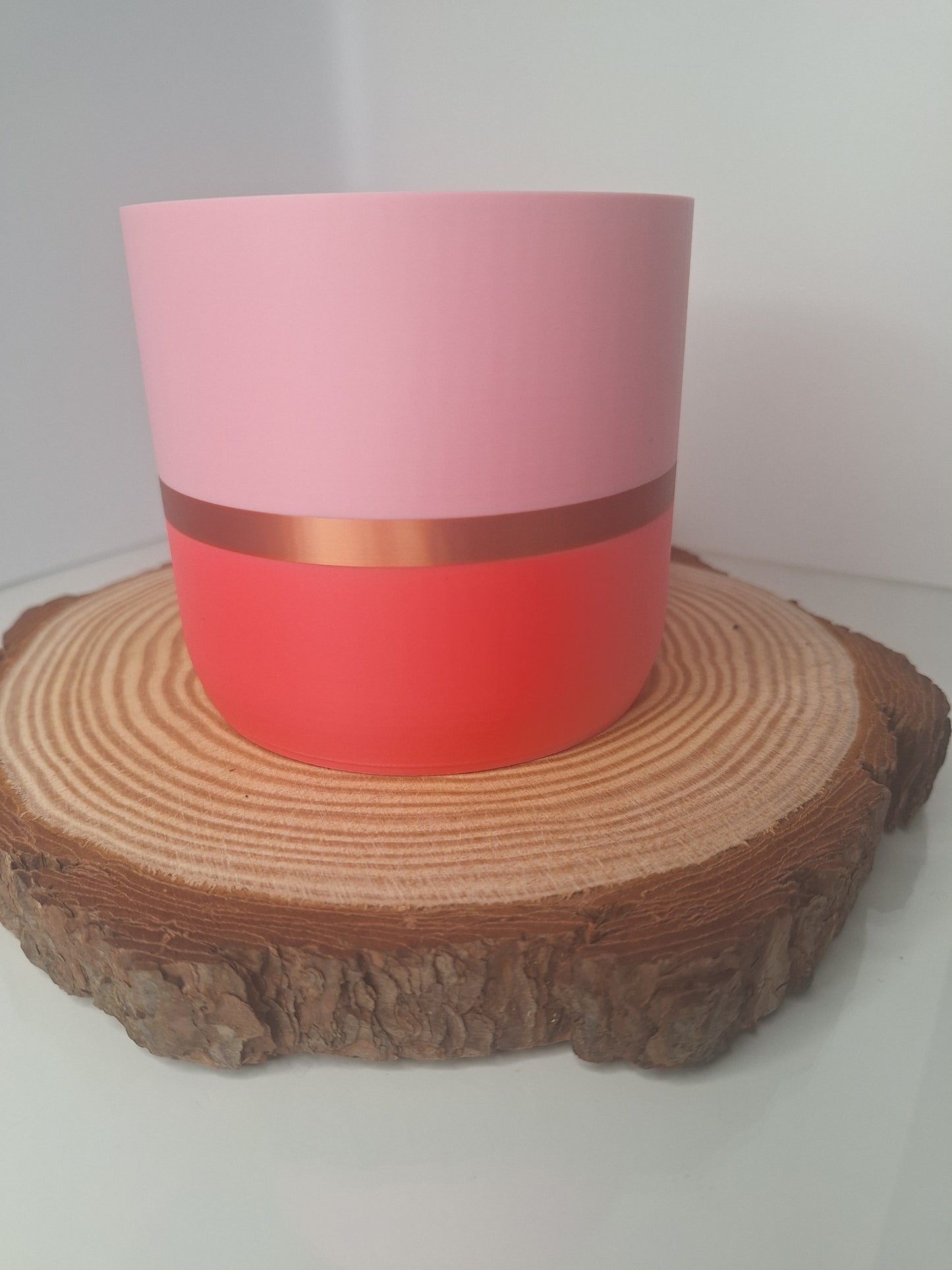 Tuscany pink plant pot