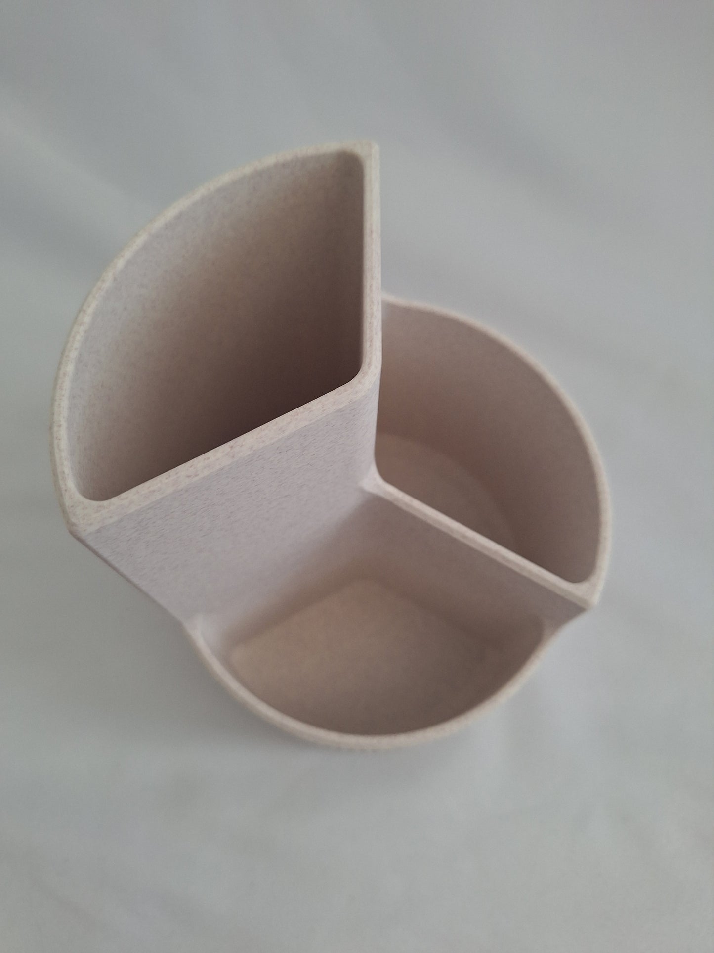 3D printed makeup brush holder, Marble white with cedar speckles, 3 compartments, ribbed design.