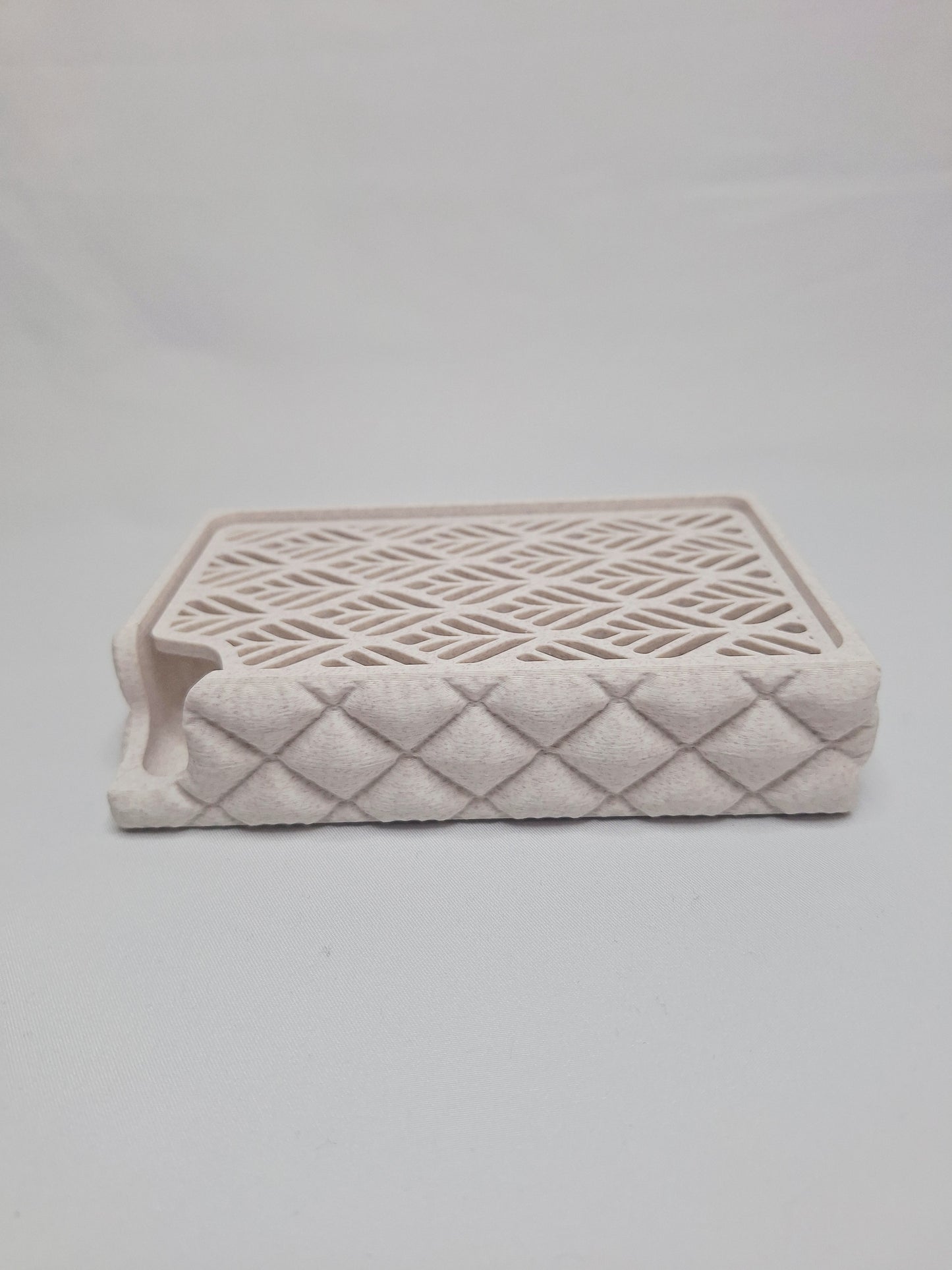 3D Printed Soap Dish with Removable Tray – Quilted Marble PLA with Cedar Speckle | Handmade in UK