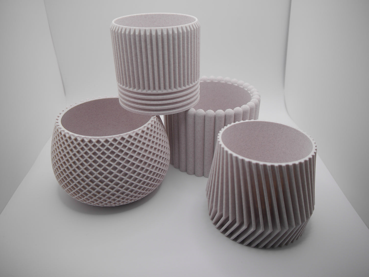 Set of 4 modern indoor plant pots